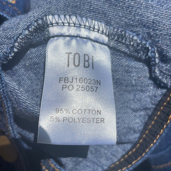 3/$35 TOBI Jean Romper - Picture 3 of 6